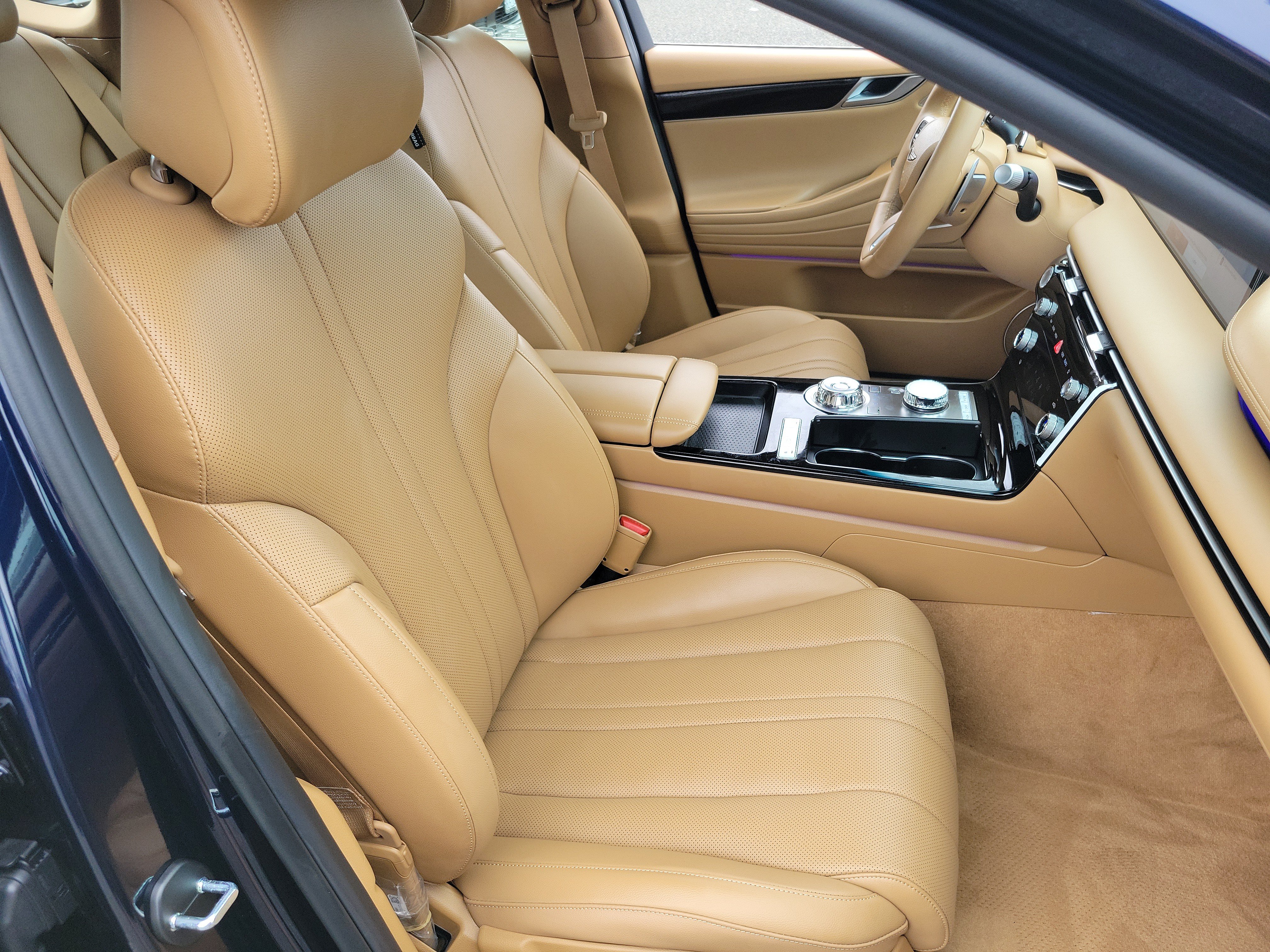Certified 2026 Genesis G80 2.5T AWD/4WD image 21