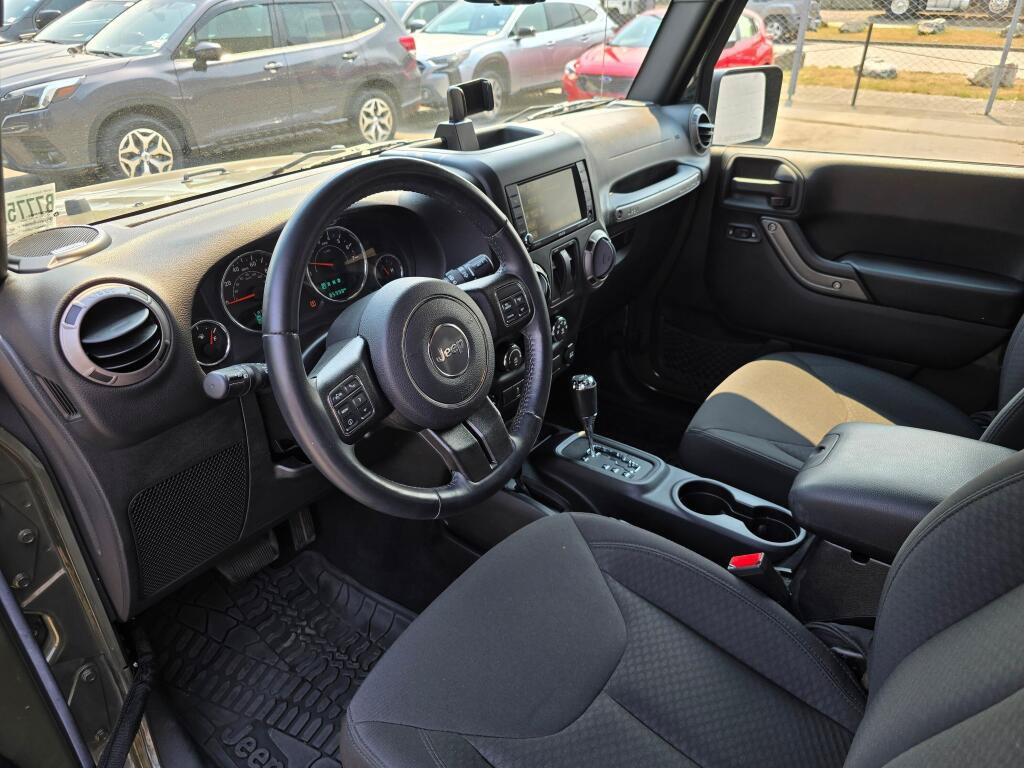 Used 2015 Jeep Wrangler Sport AWD/4WD image 20