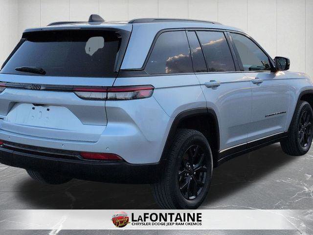 Certified 2024 Jeep Grand Cherokee Altitude image 5