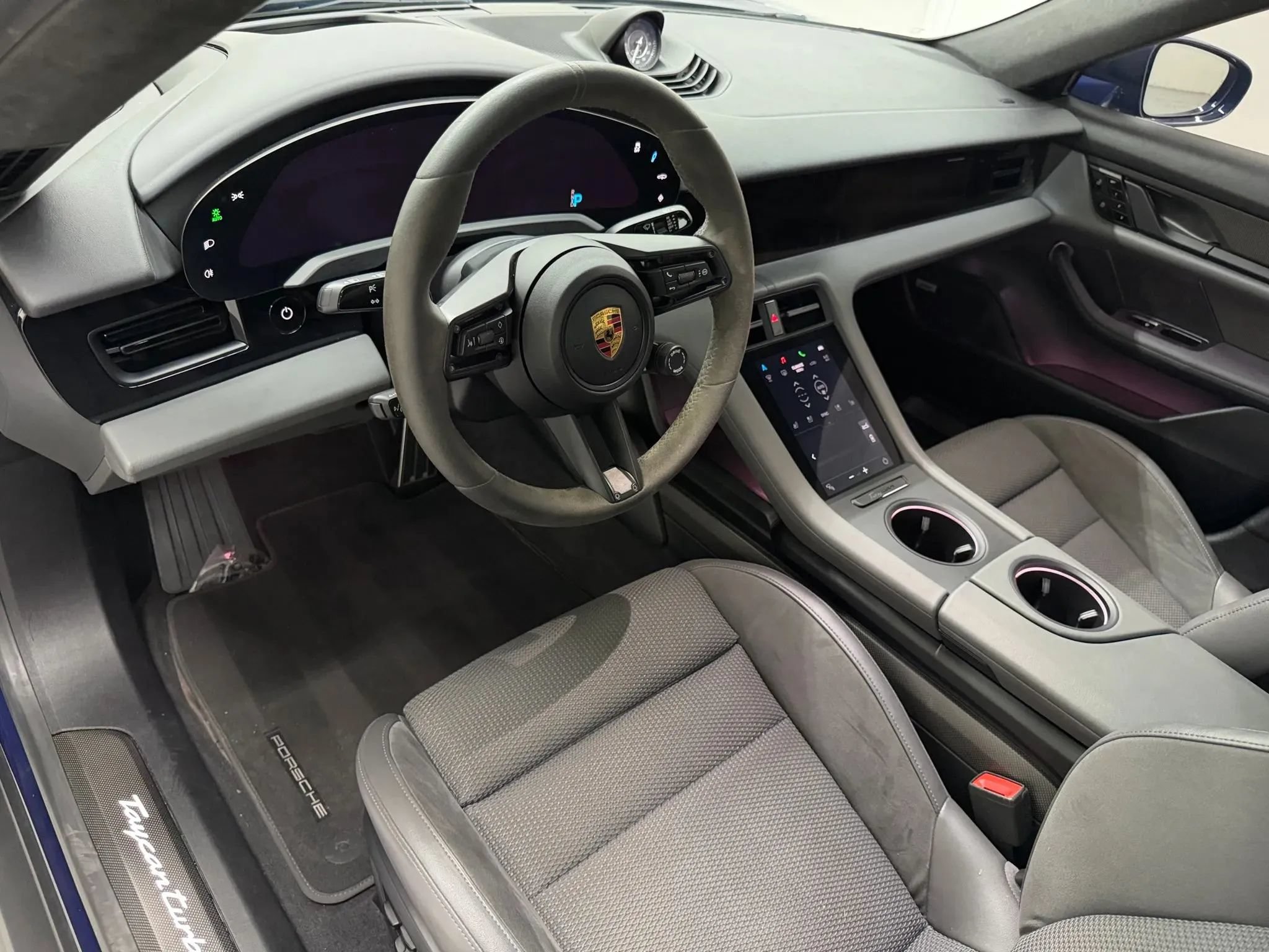 Used 2021 Porsche Taycan Turbo S AWD/4WD image 59