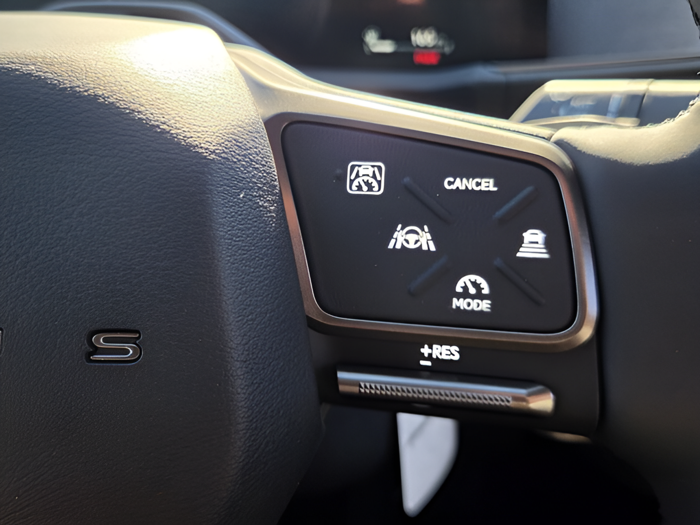 New 2026 Lexus ES 350h w/ Convenience Package FWD image 26