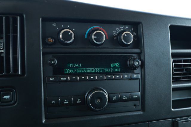 Used 2021 Chevrolet Express 2500 RWD image 15