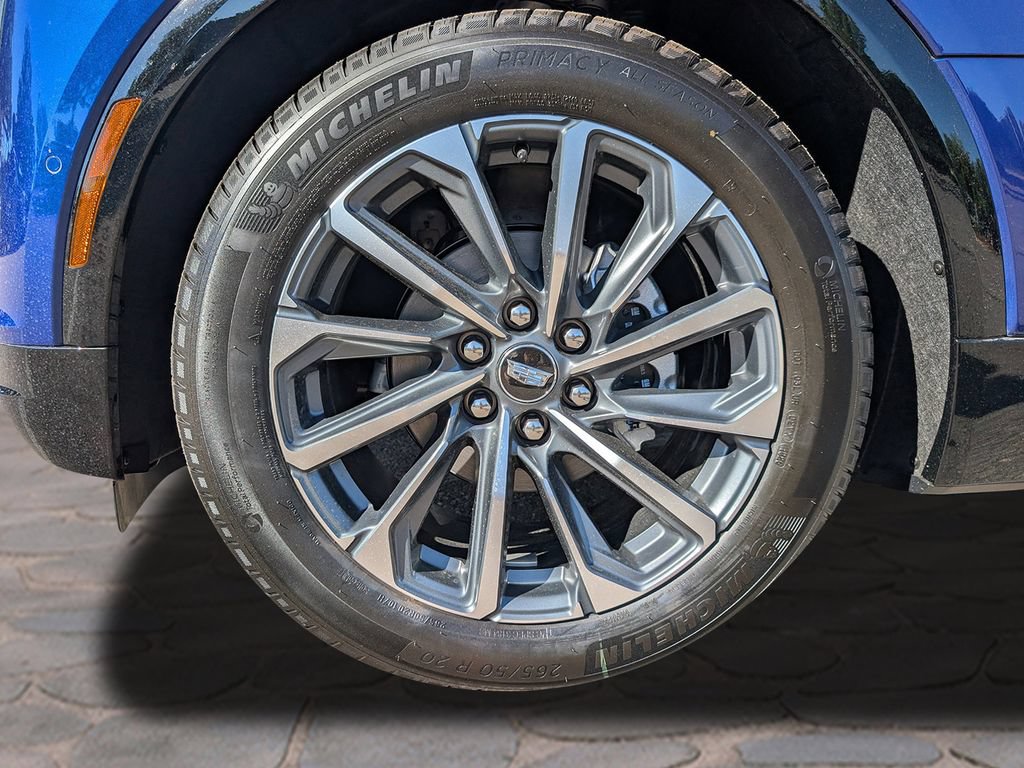 New 2026 Cadillac Lyriq Sport AWD/4WD image 9