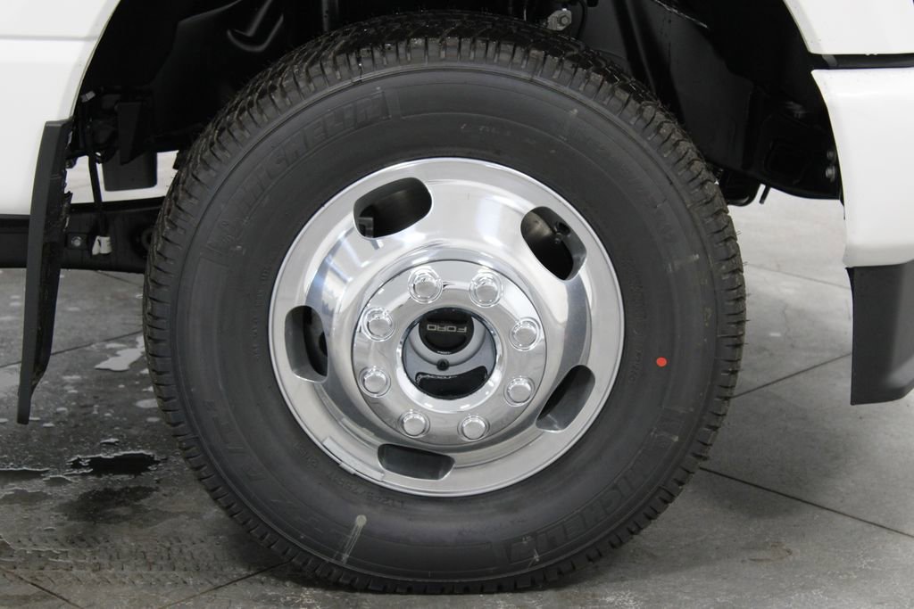 New 2026 Ford F350 Platinum image 11