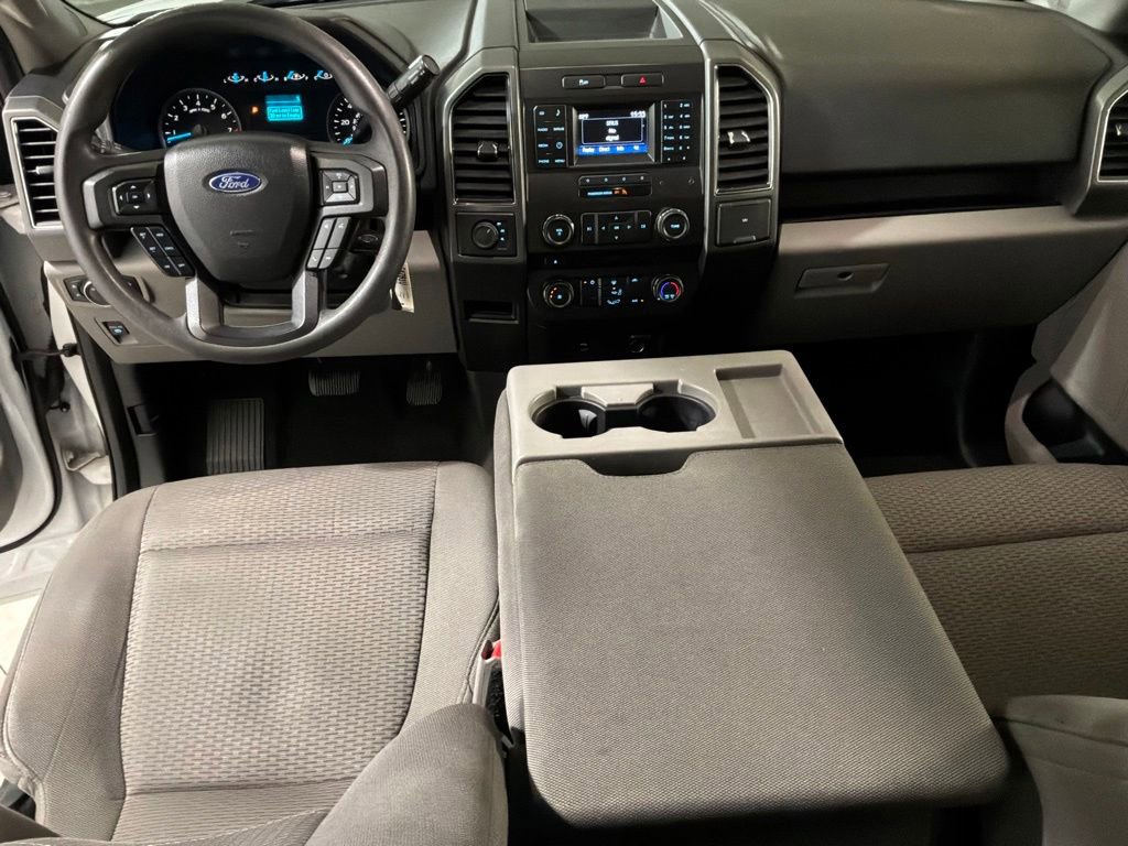 Used 2017 Ford F150 XLT AWD/4WD image 10