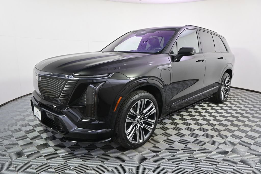 Certified 2026 Cadillac Vistiq Platinum w/ LPO, Floor Liner Package AWD/4WD image 2