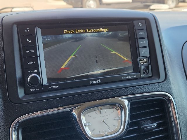 Used 2013 Chrysler Town & Country Touring FWD image 45