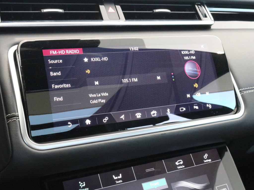 Used 2019 Land Rover Range Rover Velar R-Dynamic HSE AWD/4WD image 15