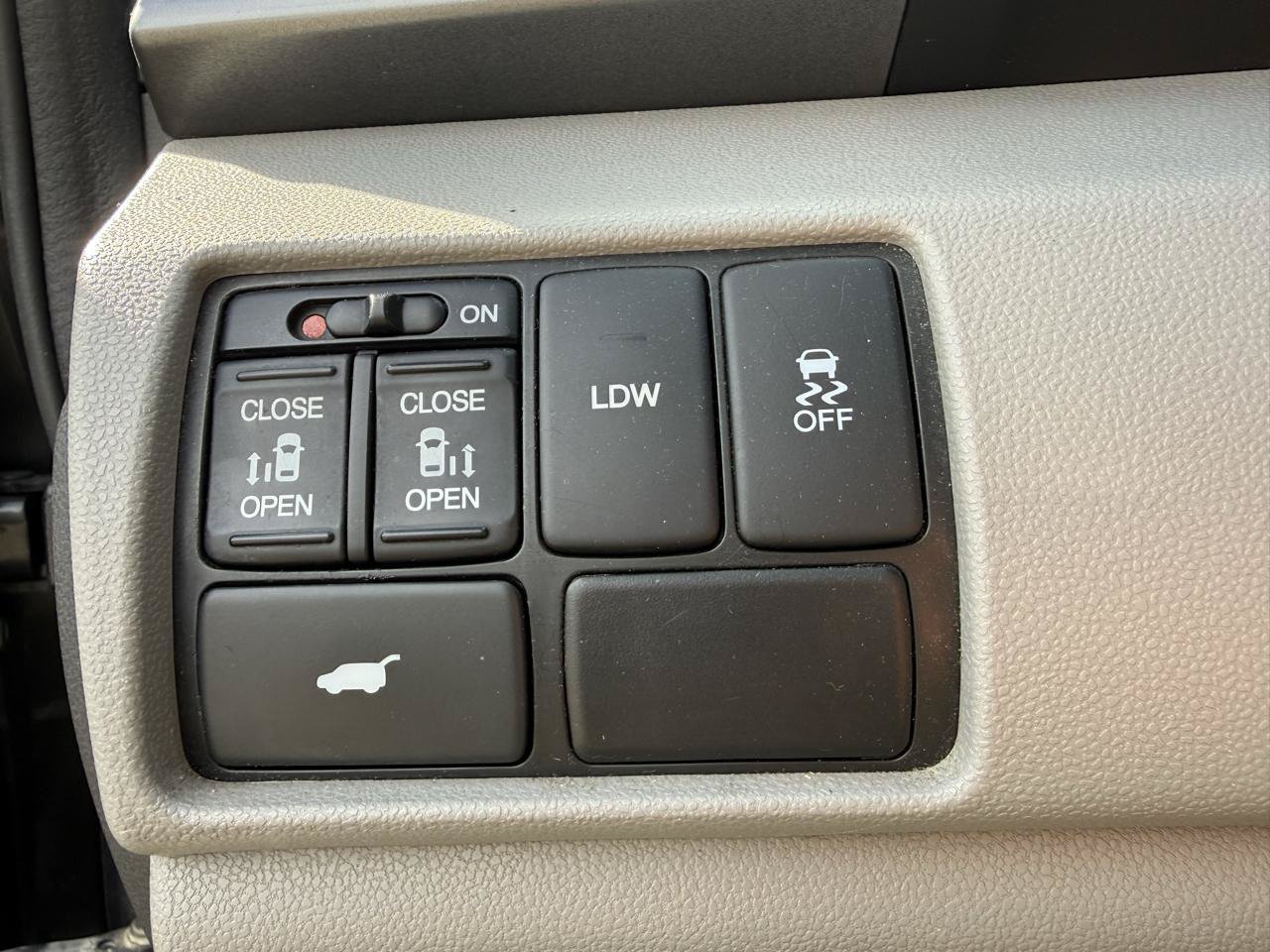 Used 2015 Honda Odyssey EX-L image 23