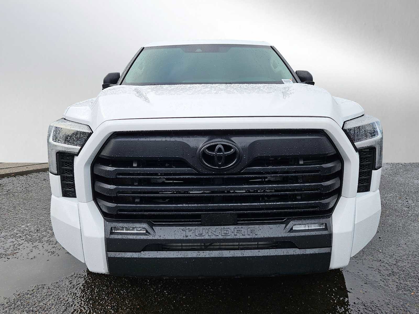 Used 2022 Toyota Tundra SR5 image 8