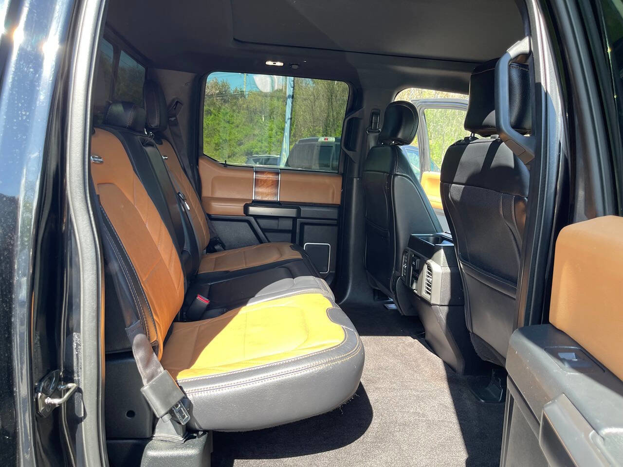 Used 2016 Ford F150 Limited w/ Trailer Tow Package image 36