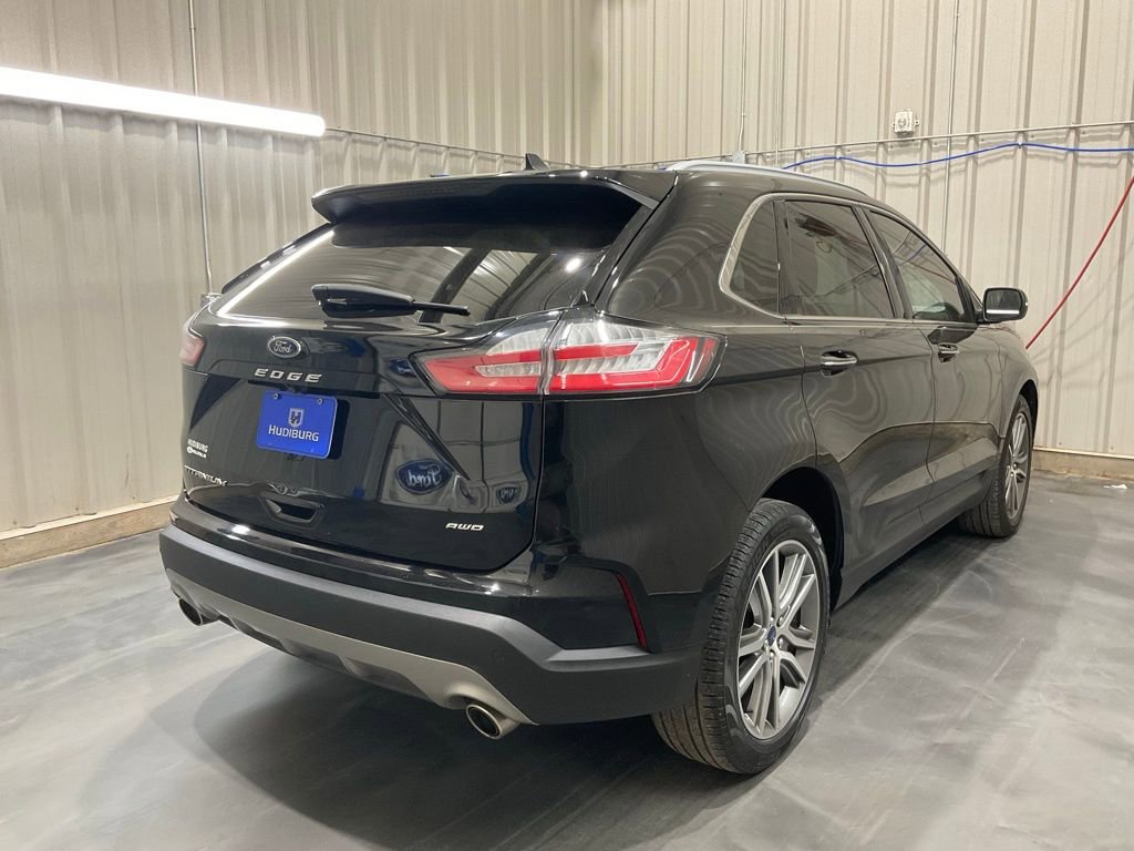 Used 2022 Ford Edge Titanium AWD/4WD image 31