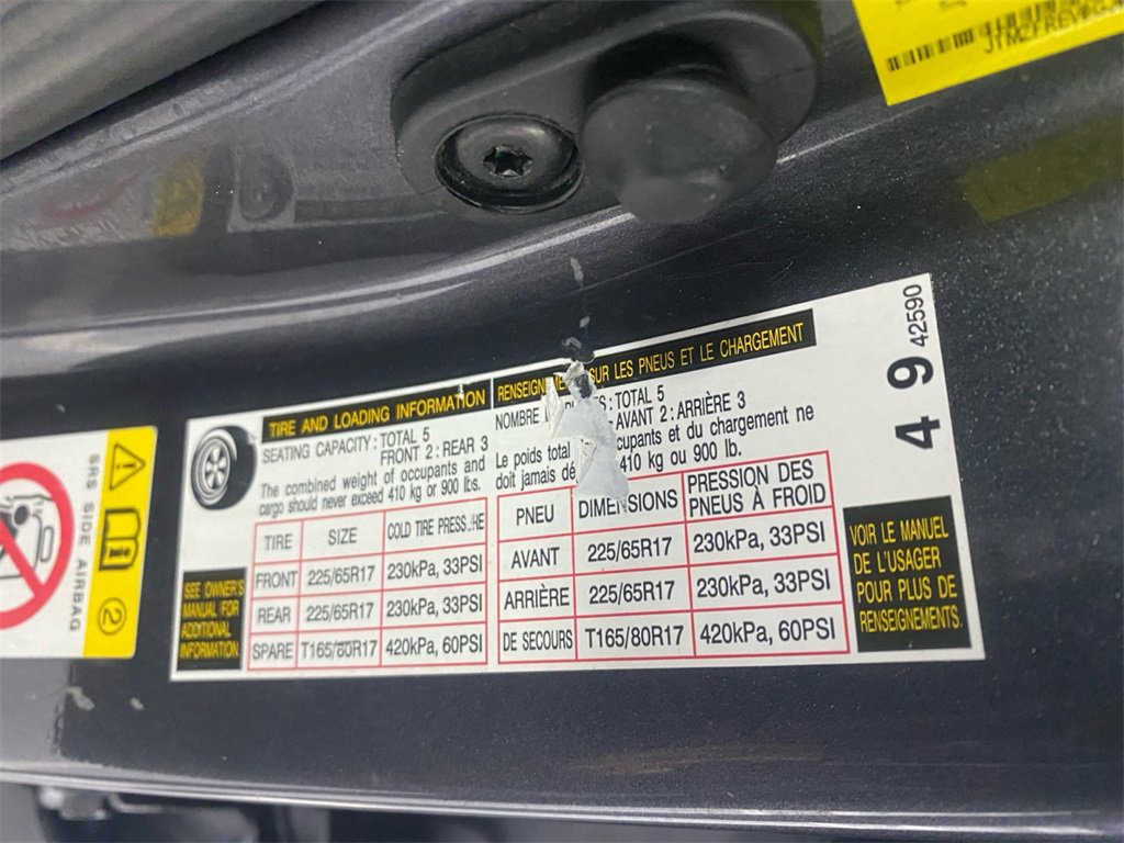 Used 2016 Toyota RAV4 LE image 17