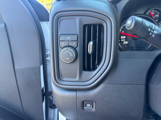 Used 2026 Chevrolet Silverado 1500 W/T RWD image 13