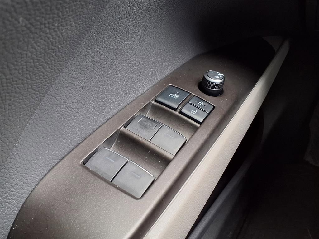 Certified 2022 Toyota Camry XLE image 24