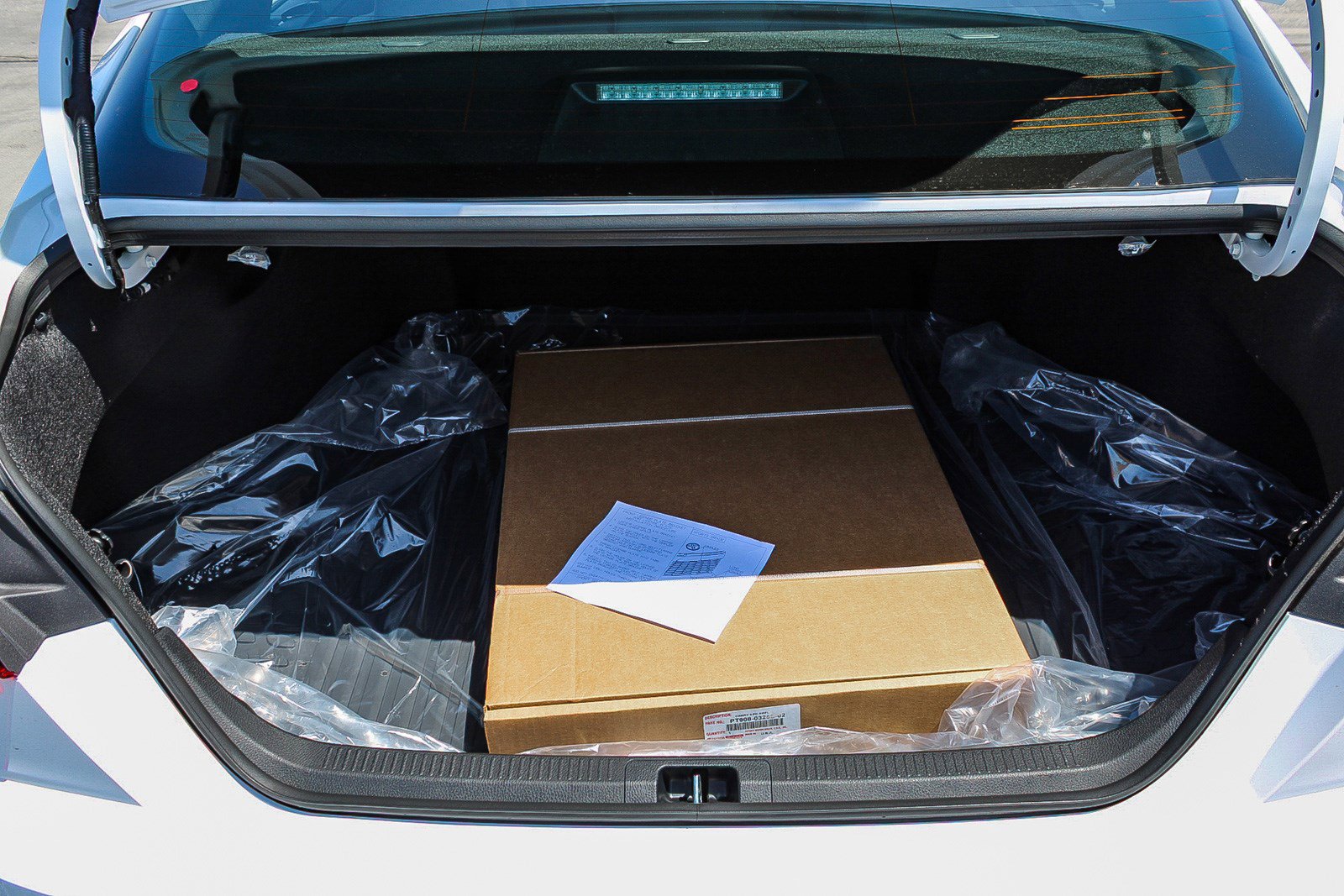 New 2026 Toyota Camry SE image 13