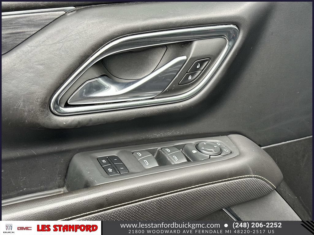 Used 2023 GMC Yukon XL SLT AWD/4WD image 19