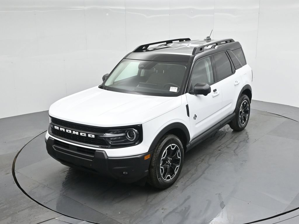 New 2025 Ford Bronco Sport Outer Banks w/ Outer Banks Tech Package+ image 39