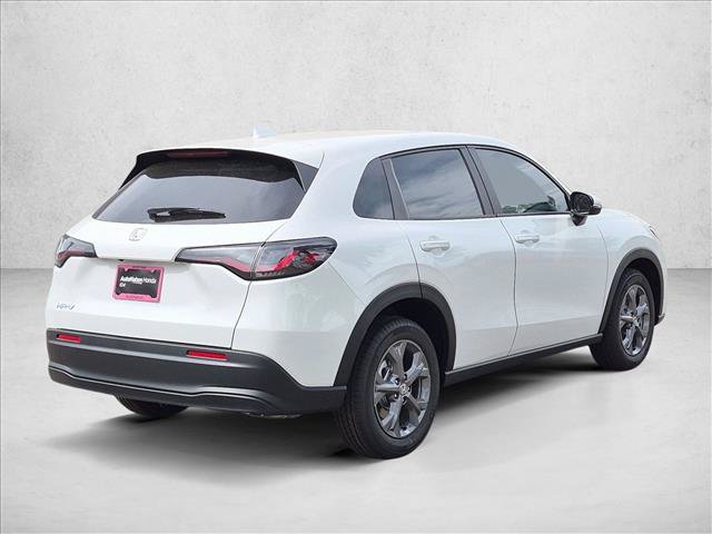New 2027 Honda HR-V LX image 2