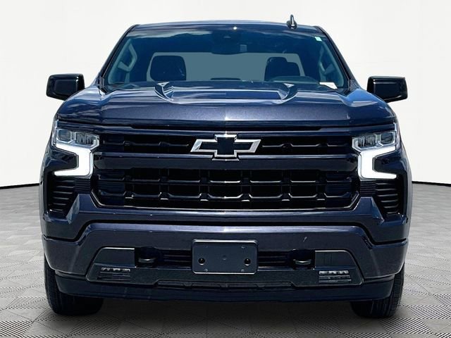 Used 2023 Chevrolet Silverado 1500 RST w/ Protection Package AWD/4WD image 2