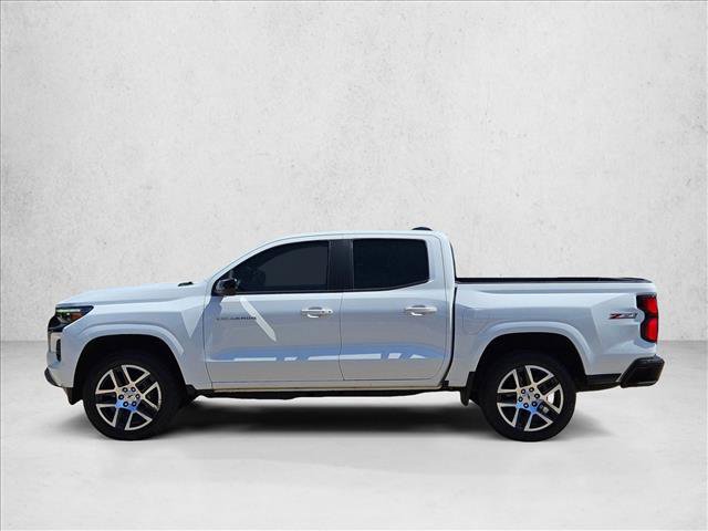 Used 2023 Chevrolet Colorado Z71 w/ Z71 Convenience Package 2 image 9