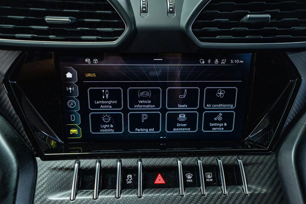 Used 2024 Lamborghini Urus Performante image 54