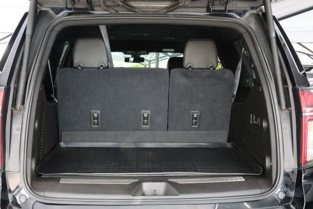 Used 2021 Chevrolet Suburban RST w/ Luxury Package image 33