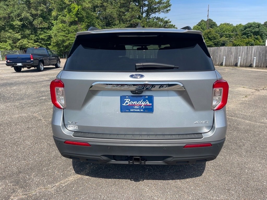Used 2022 Ford Explorer XLT w/ Class IV Trailer Tow Package image 17