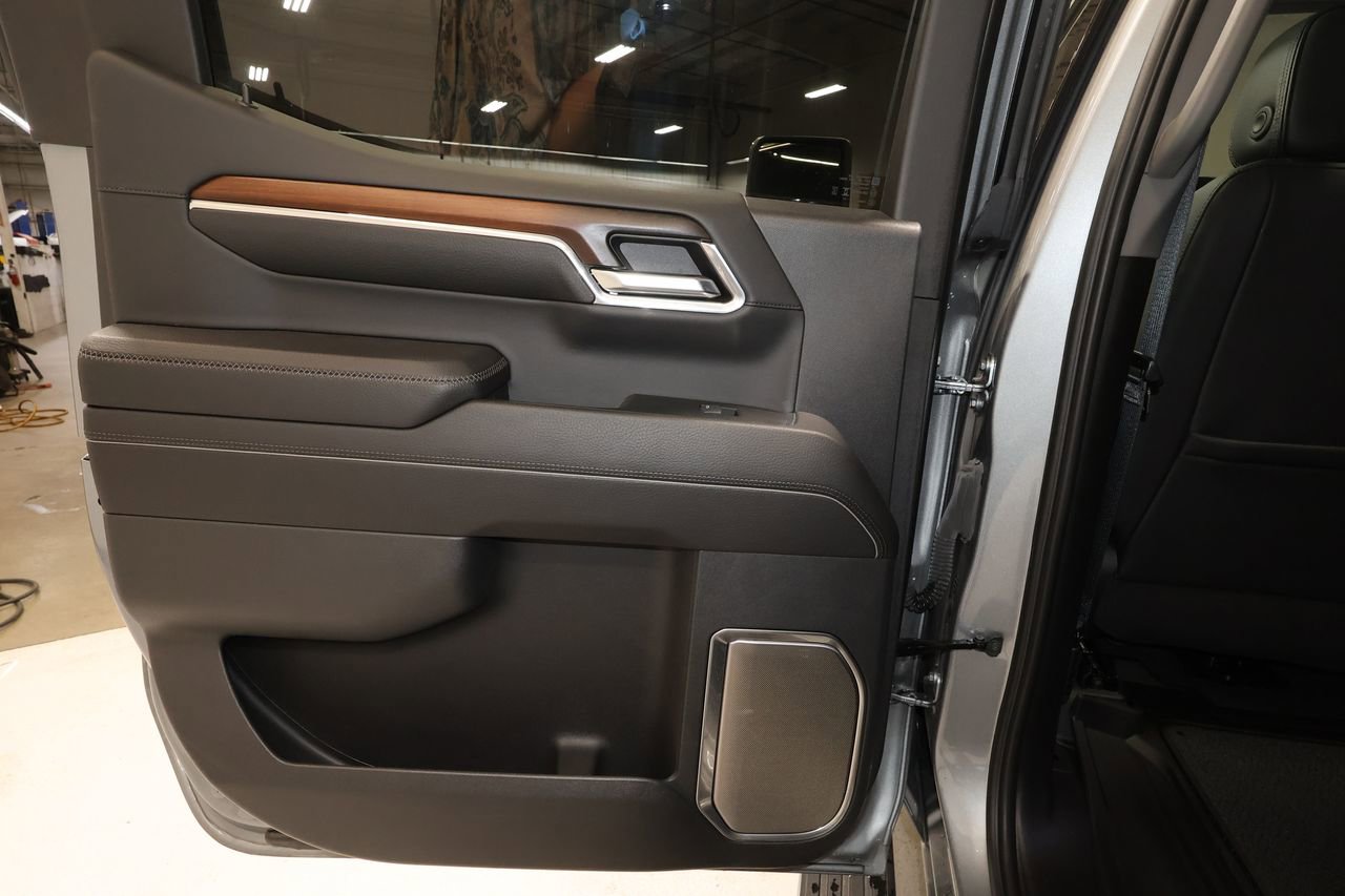Certified 2024 GMC Sierra 1500 Denali w/ Denali Reserve Package AWD/4WD image 22