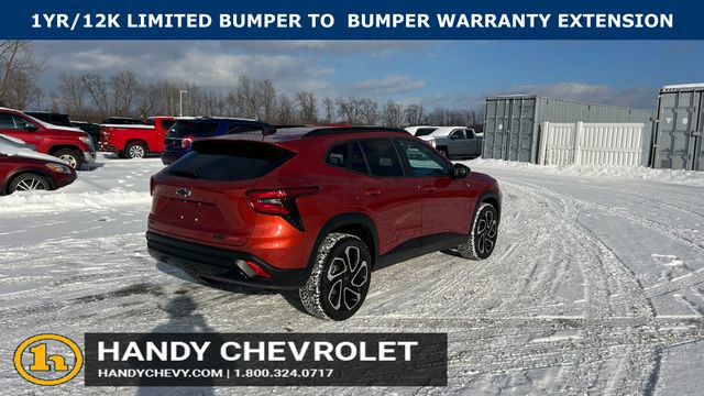 Certified 2024 Chevrolet Trax RS w/ Driver Confidence Package image 3