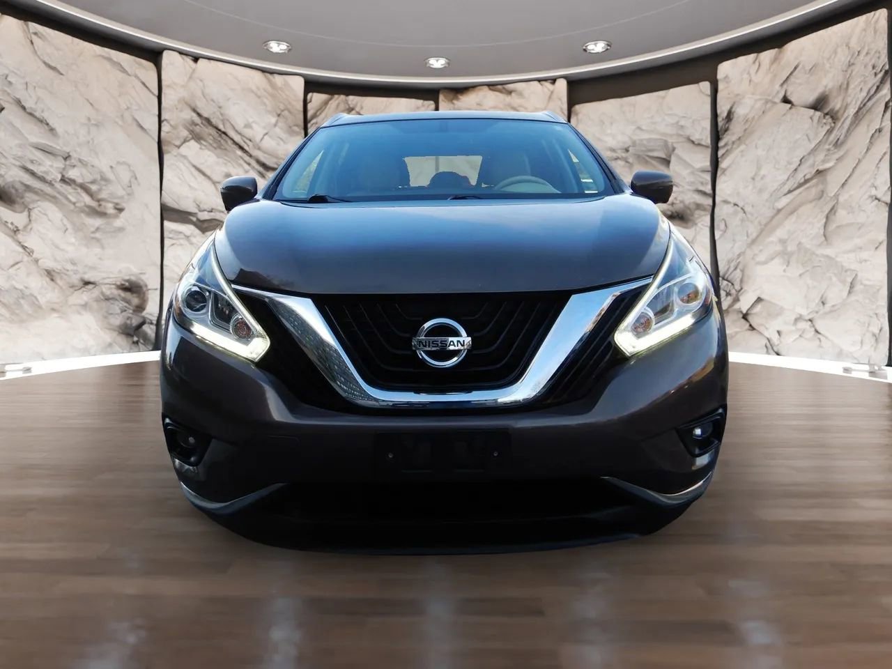 Used 2015 Nissan Murano Platinum w/ Platinum Technology Package AWD/4WD image 2