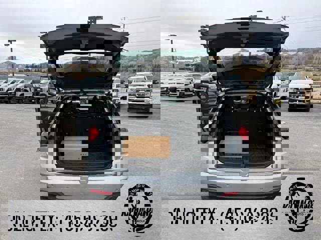 New 2027 Chevrolet Bolt LT w/ Comfort Package image 29