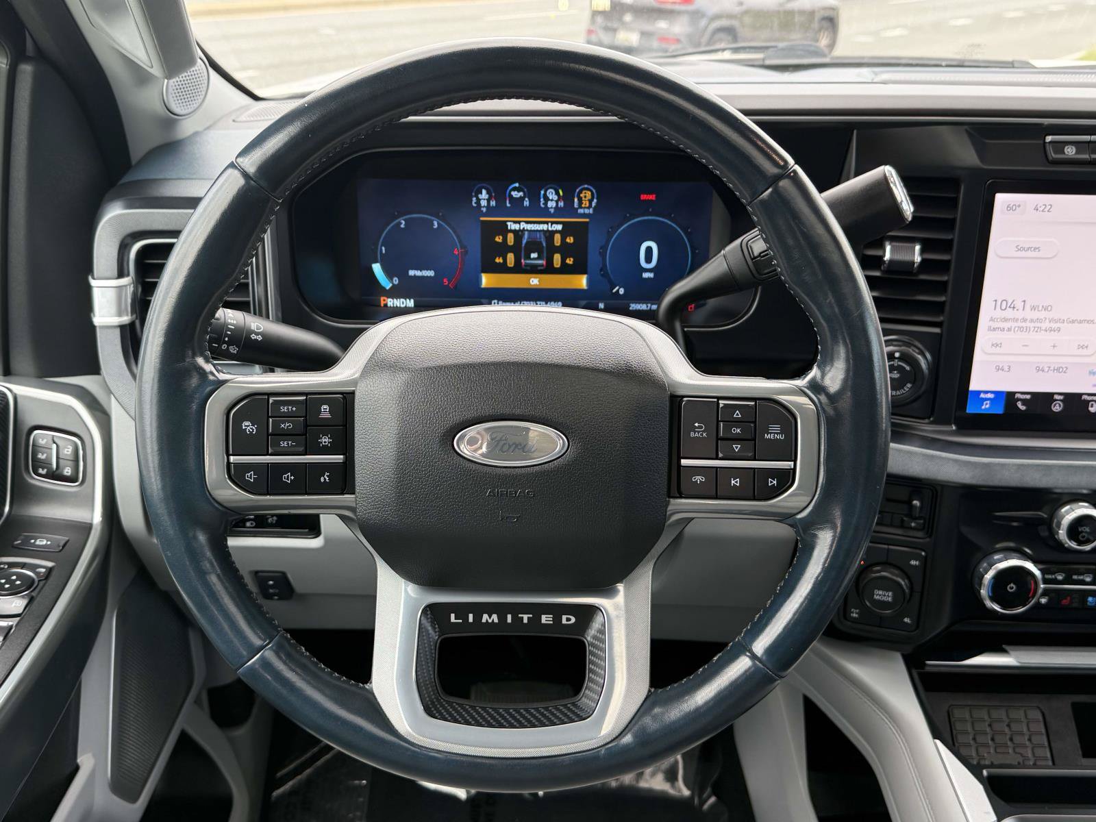 Used 2024 Ford F250 Limited w/ FX4 Off-Road Package AWD/4WD image 18