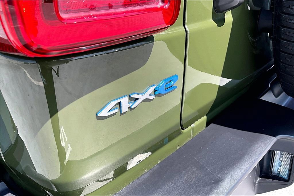 Used 2022 Jeep Wrangler Unlimited Sahara image 21