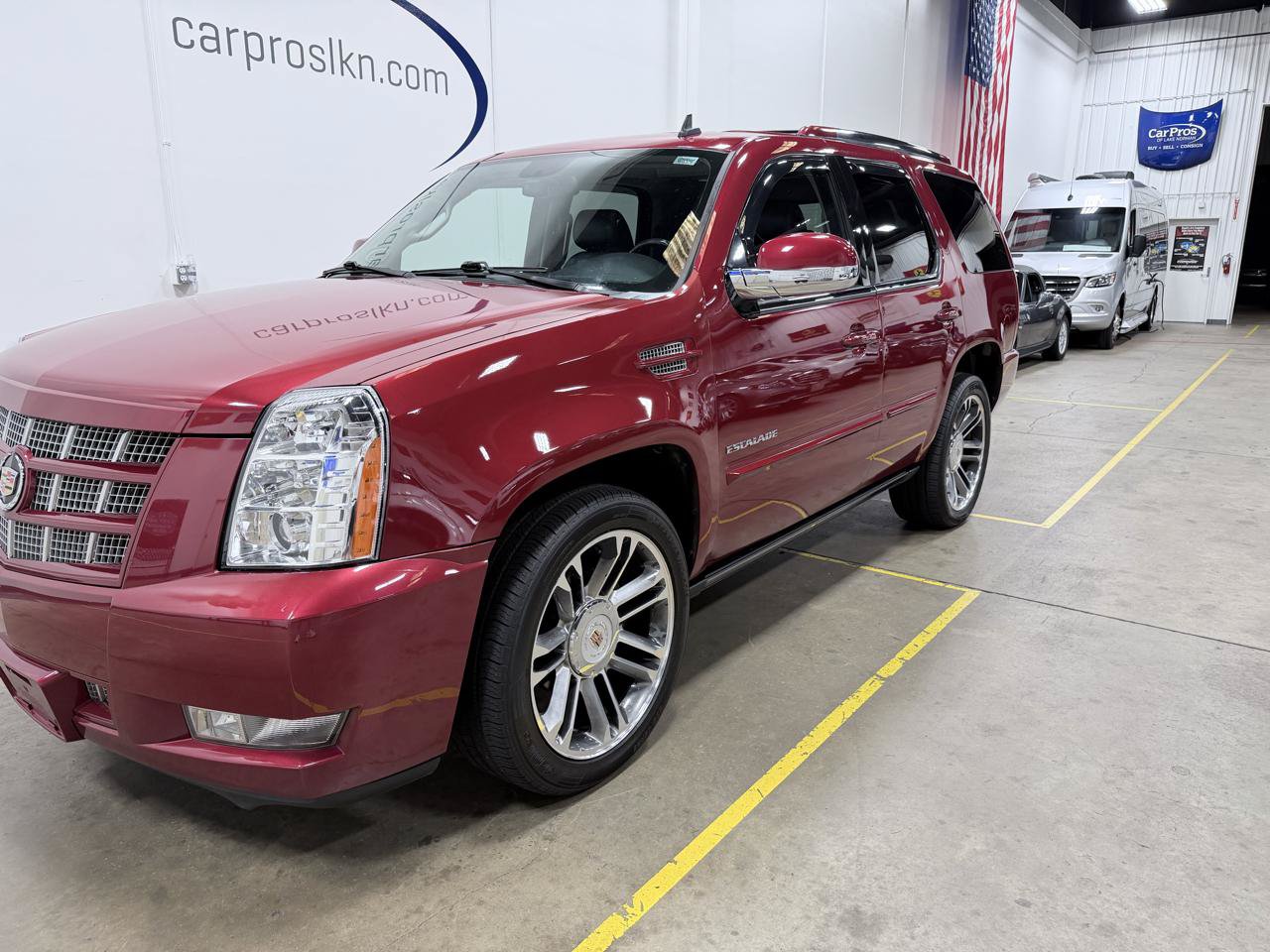 Used 2013 Cadillac Escalade Premium AWD/4WD image 20