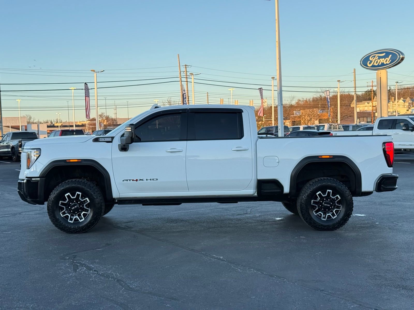 Used 2024 GMC Sierra 2500 AT4X w/ Snow Plow Prep/Camper Package image 6