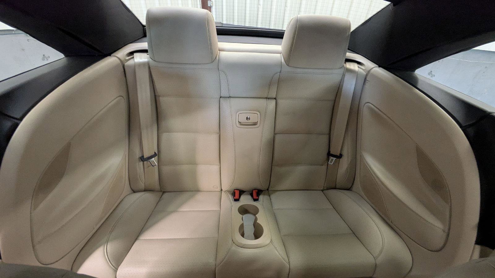 Used 2012 Volkswagen Eos Komfort image 29