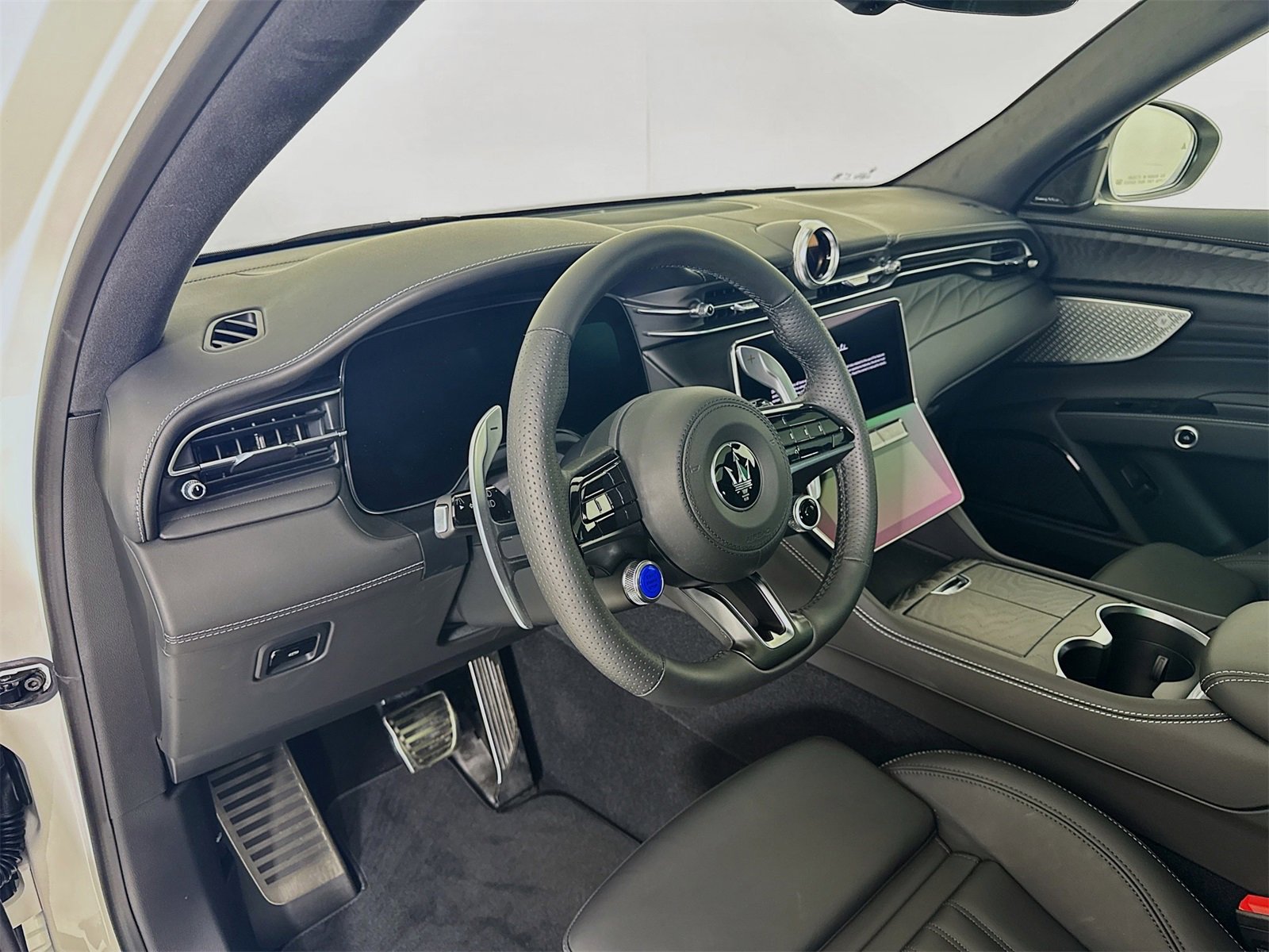 New 2026 Maserati Grecale Modena image 11