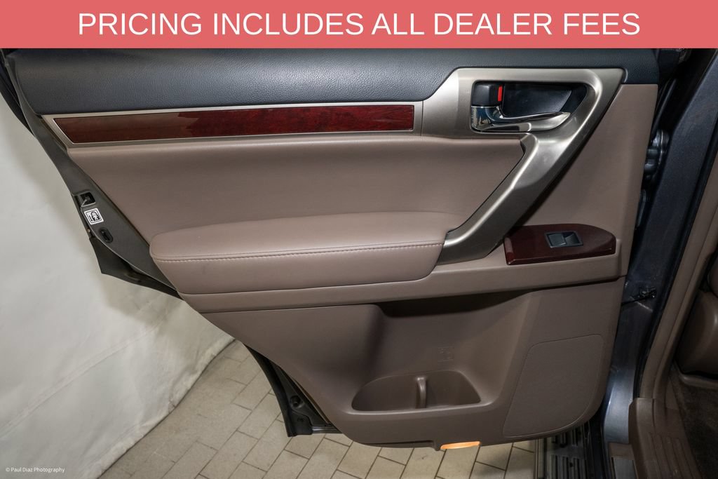 Used 2016 Lexus GX 460 w/ Premium Package AWD/4WD image 11