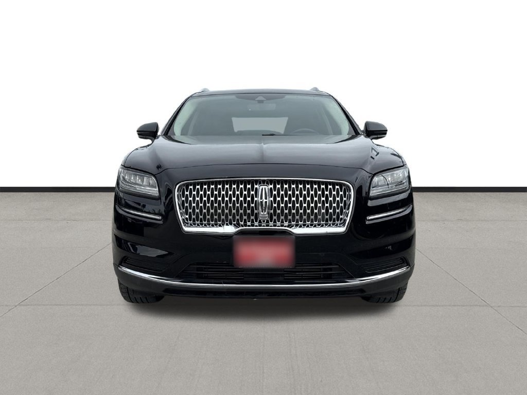 Used 2023 Lincoln Nautilus Reserve w/ Luxury Package AWD/4WD image 2