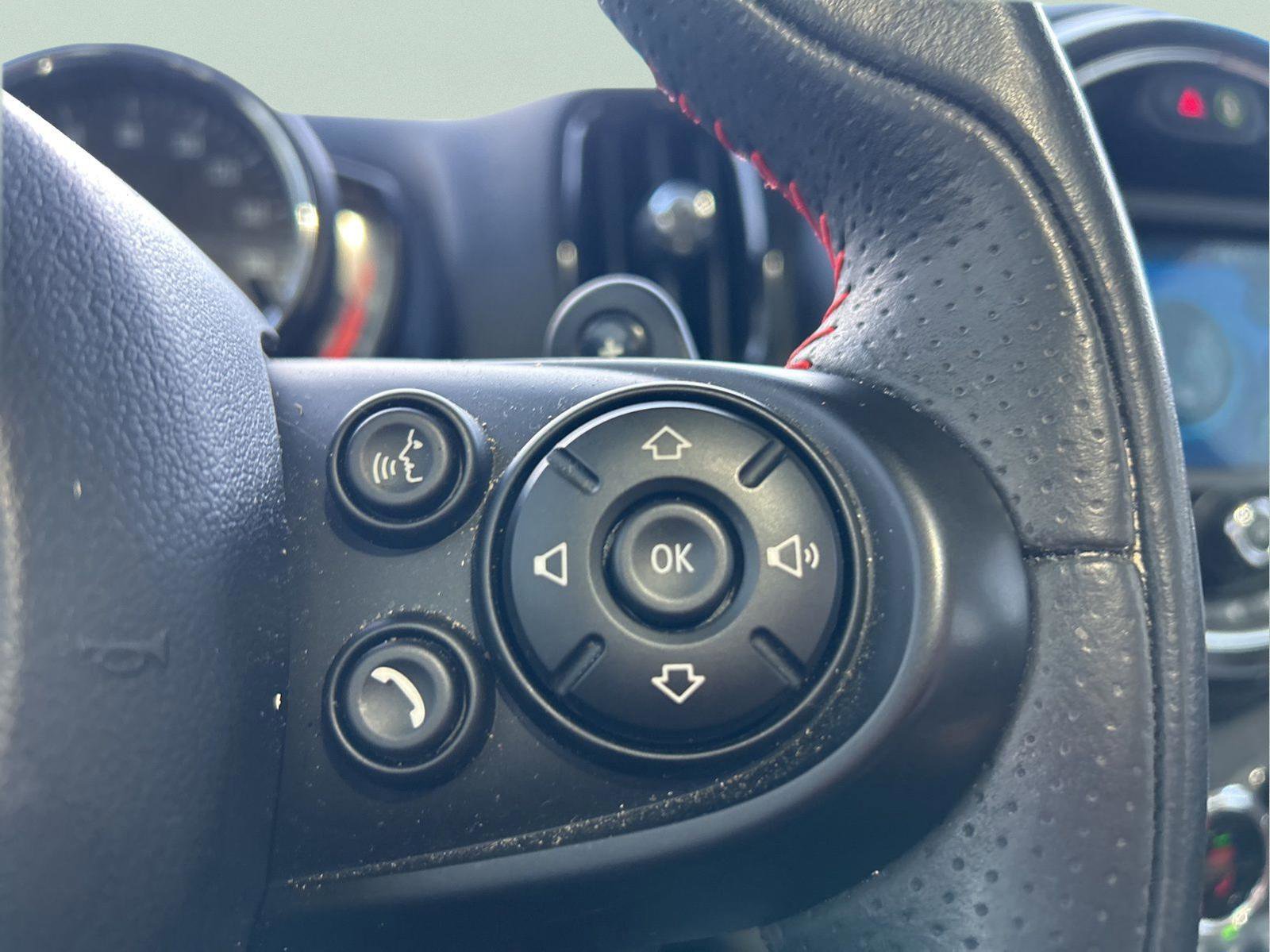 Used 2019 MINI Cooper Countryman S w/ Storage Package FWD image 15