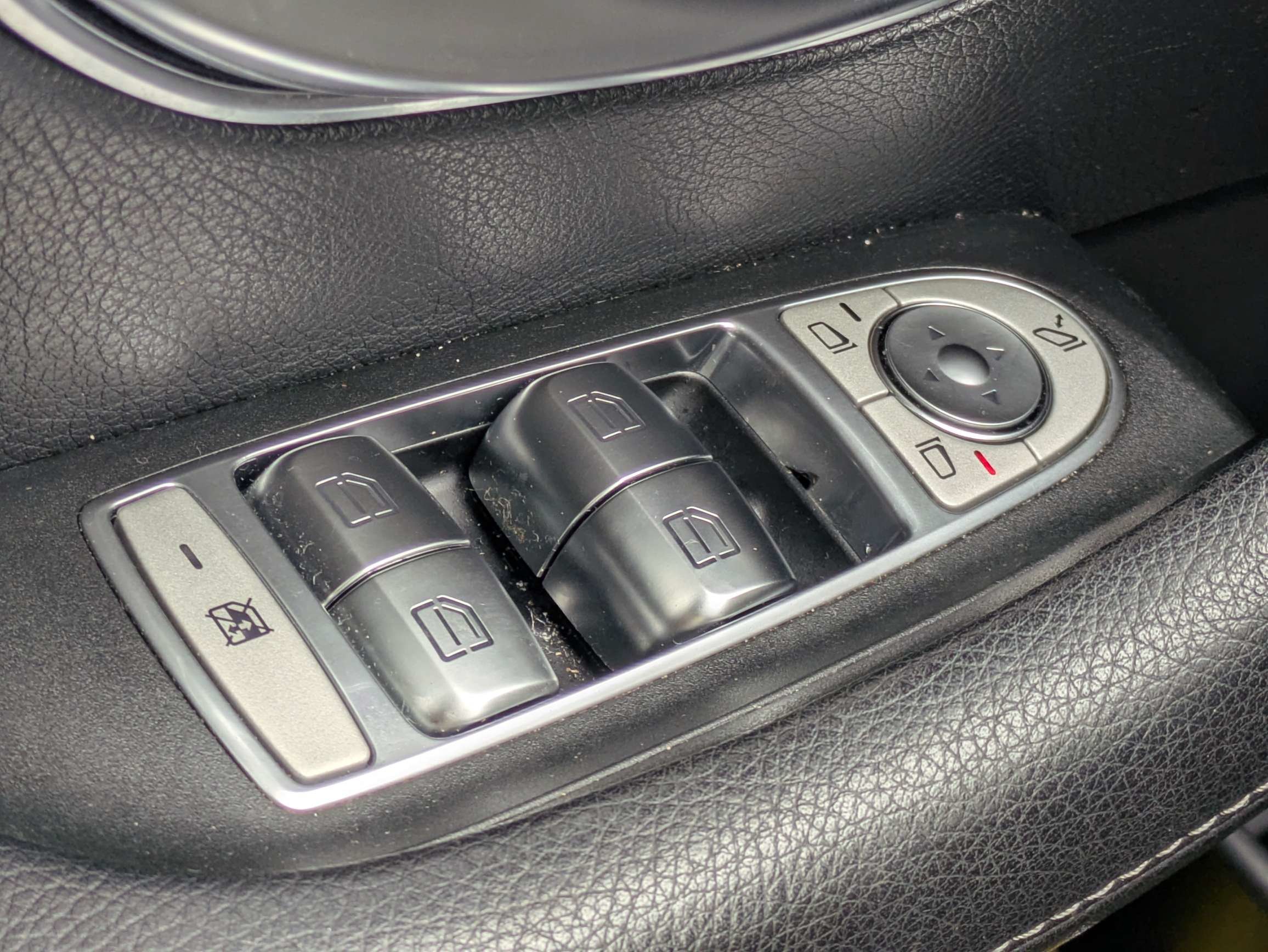 Certified 2018 Mercedes-Benz E 300 image 23