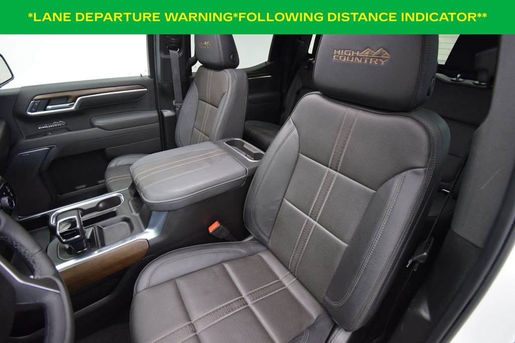 Used 2025 Chevrolet Silverado 1500 High Country w/ Technology Package AWD/4WD image 20