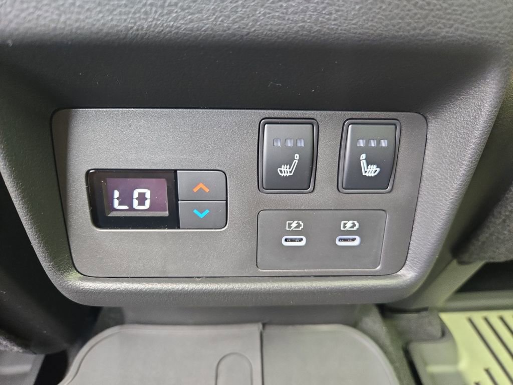 New 2026 Nissan Rogue Platinum w/ Platinum Premium Package AWD/4WD image 18