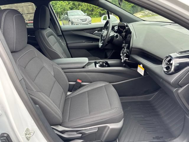 New 2026 Chevrolet Blazer EV LT AWD/4WD image 36