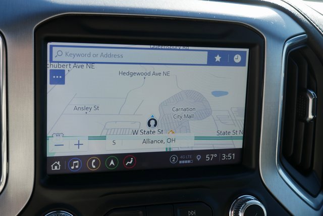 Used 2023 GMC Sierra 3500 SLT w/ SLT Premium Package image 4