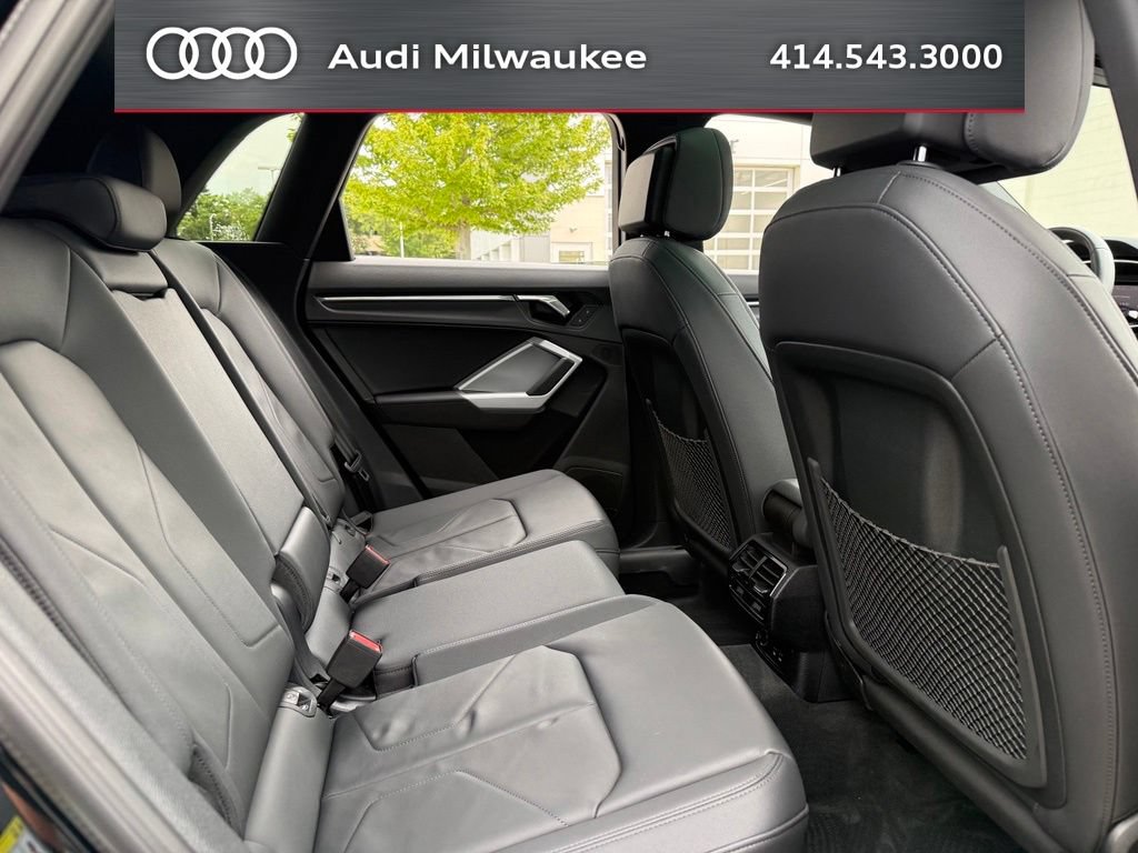 Used 2024 Audi Q3 2.0T Premium Plus AWD/4WD image 34