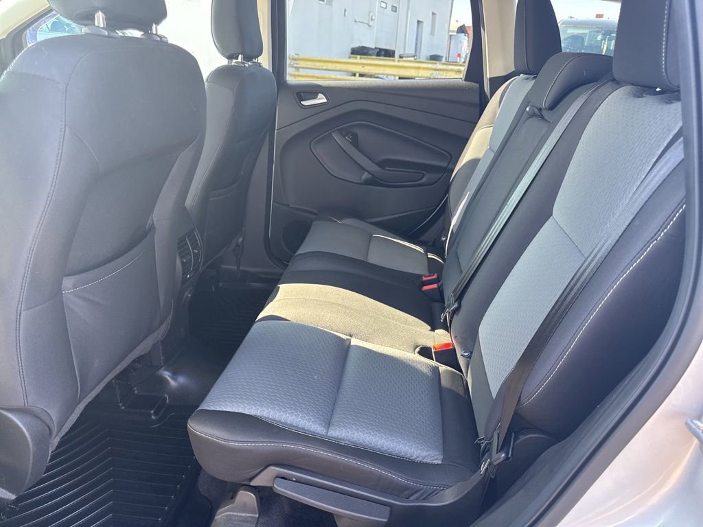 Certified 2019 Ford Escape SE image 39