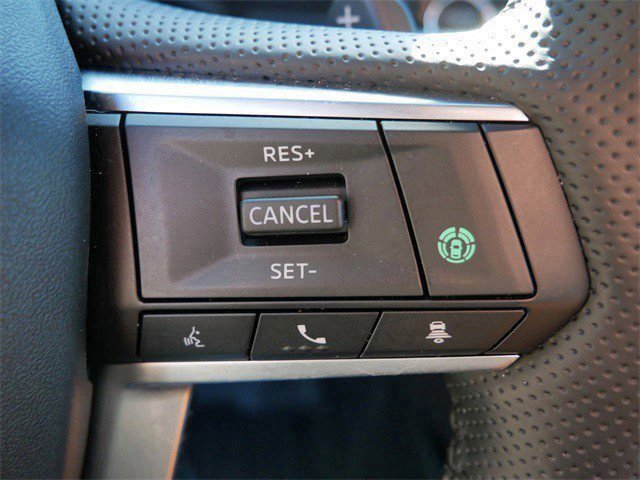 Used 2025 Mitsubishi Outlander SEL image 27