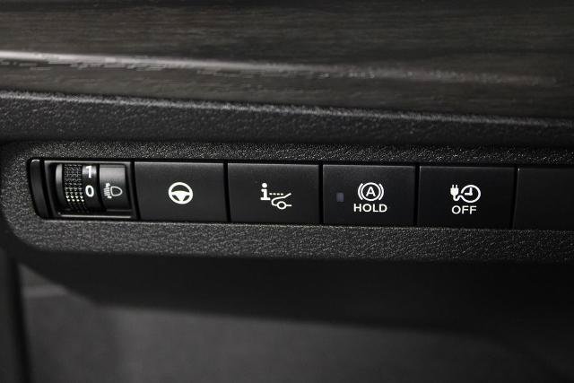 Certified 2024 Nissan Ariya AWD image 24
